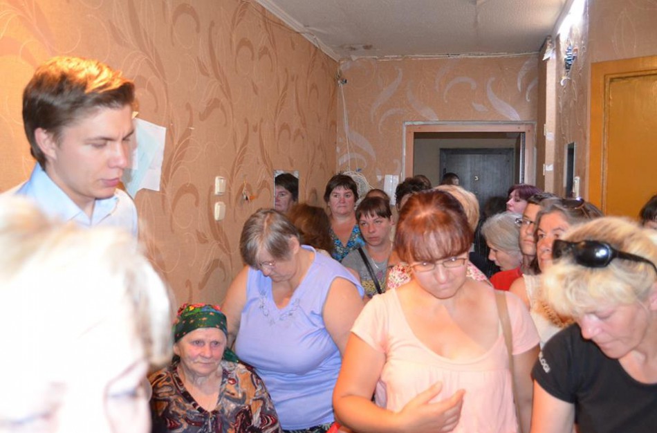 Politikai kratosi pažadų ir neturtingų šeimų