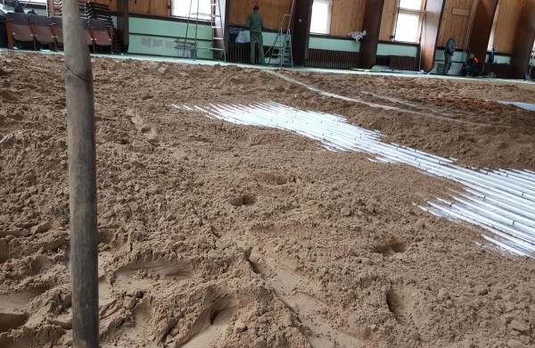 Netoli Ruklos ruošiama smėlio arena – aikštelė žaisti tinklinį