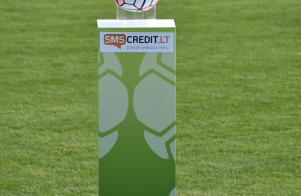 Į „Lietavos“ rungtynes su žalgiriečiais susirinko per tūkstantis futbolo mėgėjų