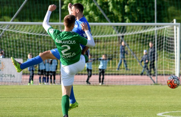 Į „Lietavos“ rungtynes su žalgiriečiais susirinko per tūkstantis futbolo mėgėjų