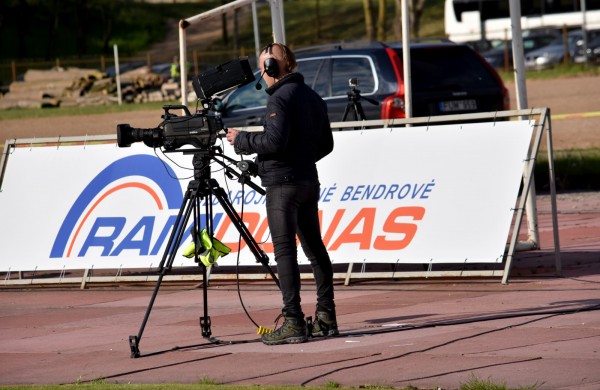 Į „Lietavos“ rungtynes su žalgiriečiais susirinko per tūkstantis futbolo mėgėjų