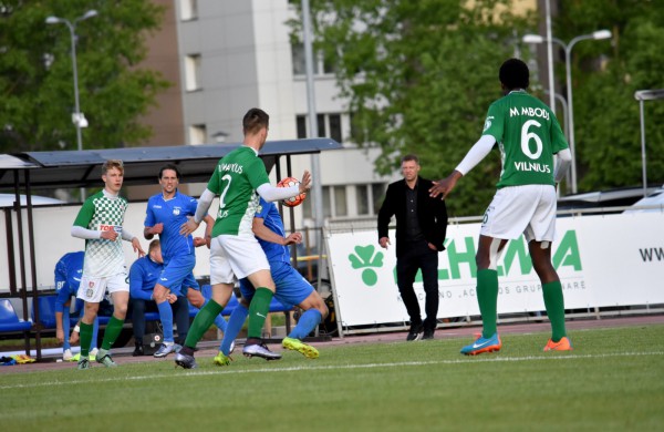 Į „Lietavos“ rungtynes su žalgiriečiais susirinko per tūkstantis futbolo mėgėjų