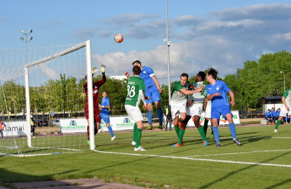 Į „Lietavos“ rungtynes su žalgiriečiais susirinko per tūkstantis futbolo mėgėjų