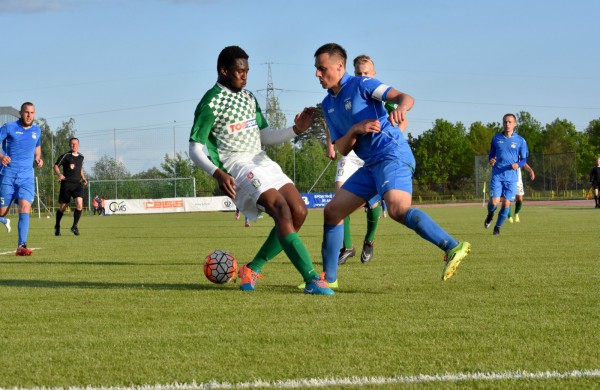 Į „Lietavos“ rungtynes su žalgiriečiais susirinko per tūkstantis futbolo mėgėjų