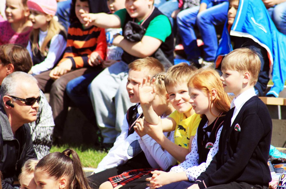 Joninių slėnyje - R.Samulevičiaus progimnazijos auklėtinių koncertas