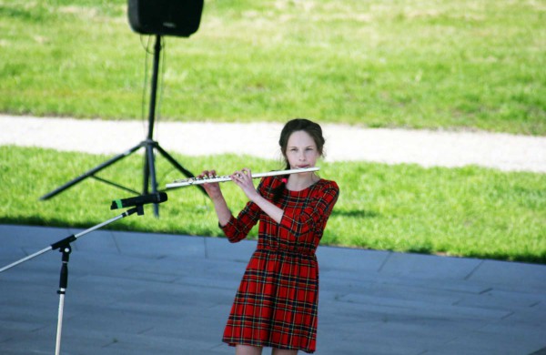 Joninių slėnyje - R.Samulevičiaus progimnazijos auklėtinių koncertas