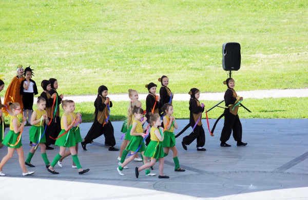 Joninių slėnyje - R.Samulevičiaus progimnazijos auklėtinių koncertas