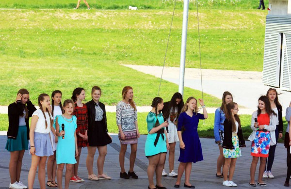 Joninių slėnyje - R.Samulevičiaus progimnazijos auklėtinių koncertas