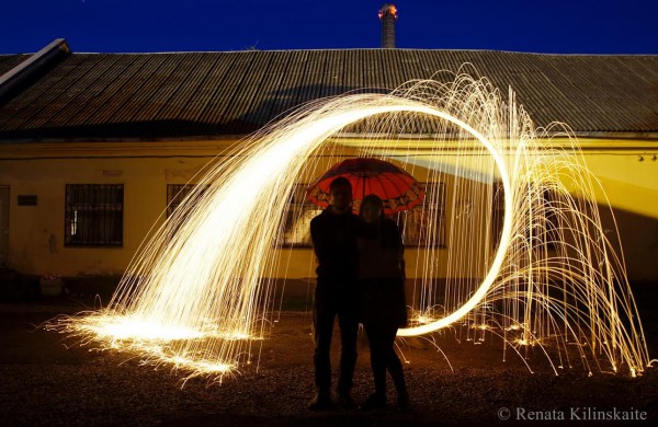 Naktį į muziejų susirinkę jonaviečiai „žaidė“ šviesomis