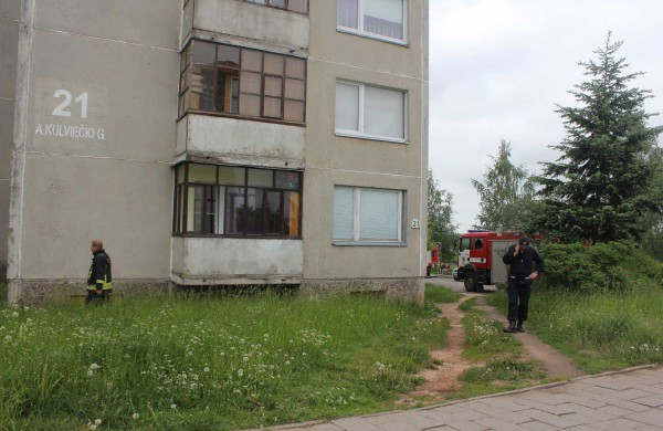 Pranešimas - apie du gaisrus, gelbėtojų pajėgos į Jonavą atsiųstos iš Kauno