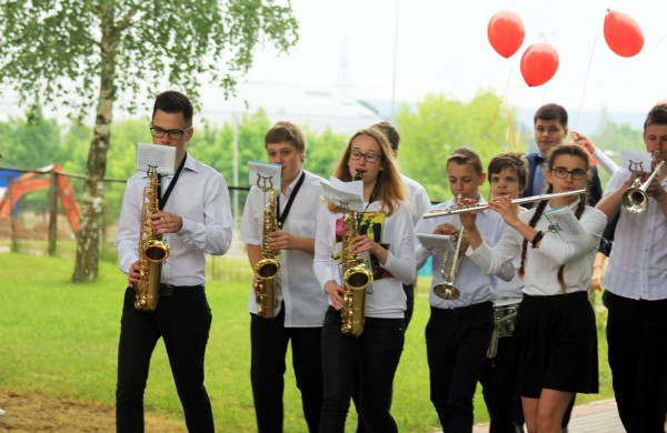Abiturientams nuaidėjo paskutinis skambutis