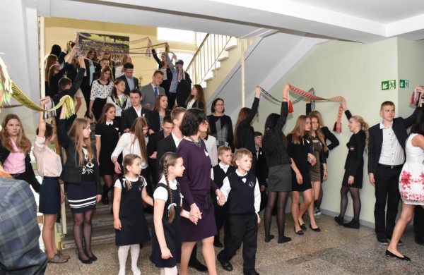 Abiturientams nuaidėjo paskutinis skambutis