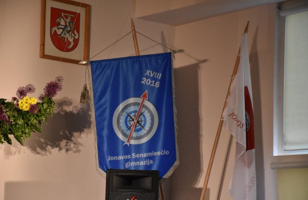 Abiturientams nuaidėjo paskutinis skambutis