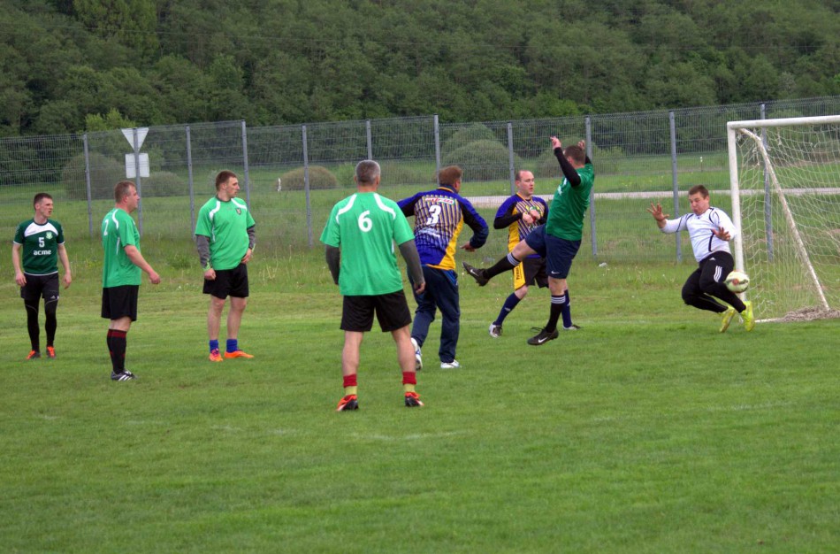 Vienvaldis lyderis po keturių turų – „Transachema“