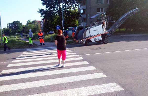 Žemaitės gatvėje įrengiami greičio mažinimo kalneliai