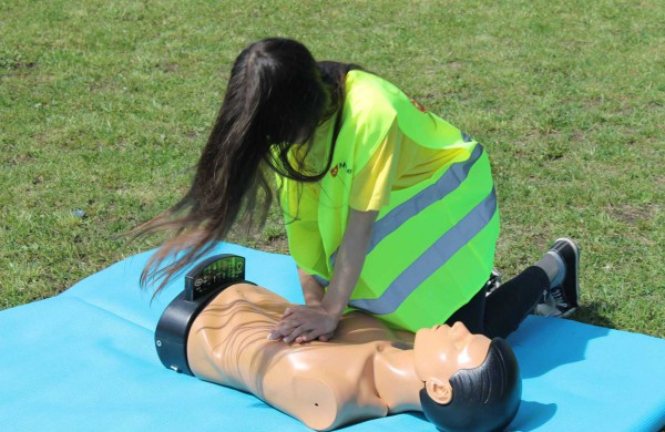 Jonavos mokyklų vaikai varžėsi jaunųjų paramedikų varžybose