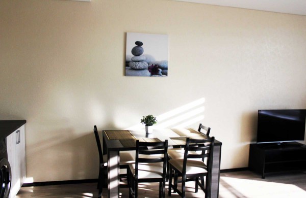 Jonavoje atsidarė „Svečių namai“, tačiau įkaušę naktiniai lankytojai – nelaukiami