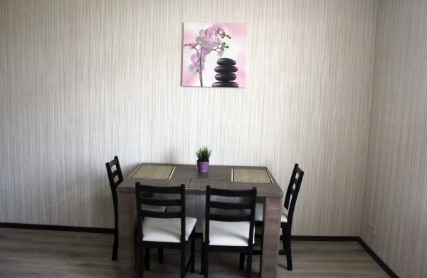 Jonavoje atsidarė „Svečių namai“, tačiau įkaušę naktiniai lankytojai – nelaukiami