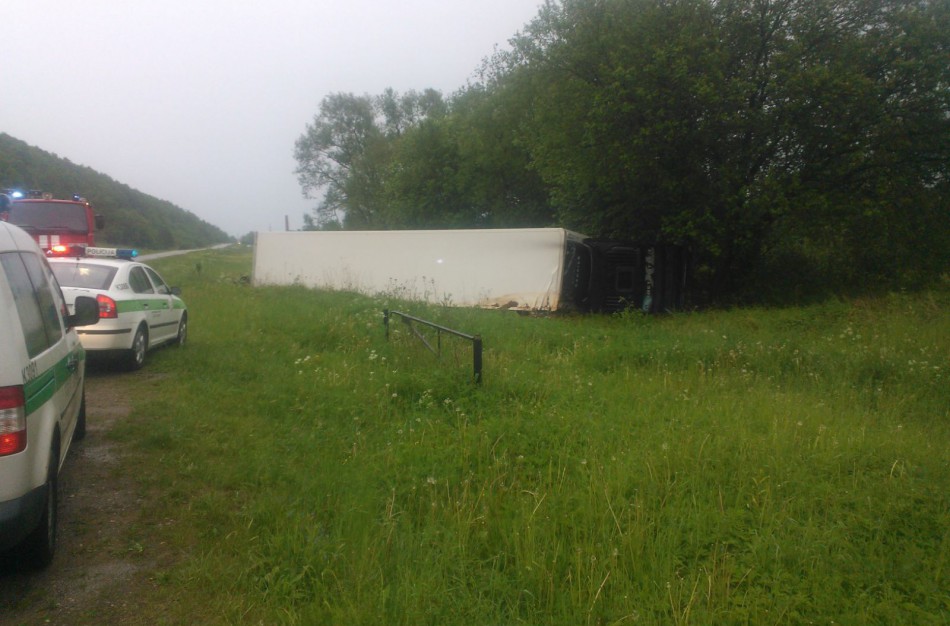 Netoli Kurmagalos – vilkiko avarija