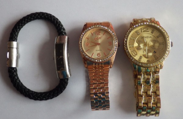 Jonavos pareigūnai vėl kviečia atsiliepti. Gal šie daiktai jūsų?