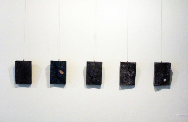 Iš akimirkų ir jausmų gimę kūriniai pristatomi Jonavos meno galerijoje