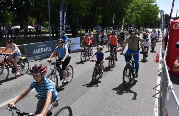 „Jonava Cycling Tour“ lenktynių lyderiu tapo D.Džervus