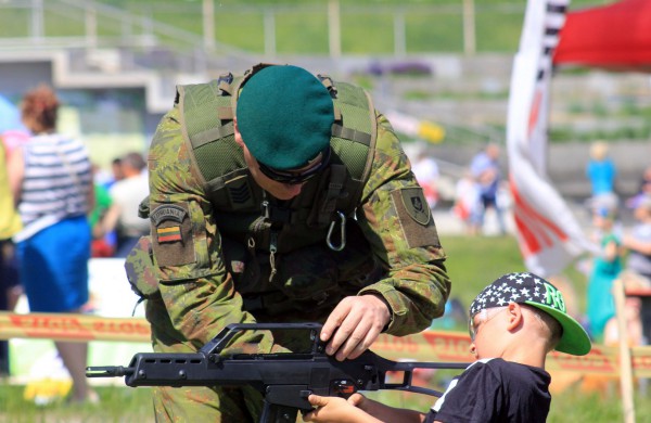 Joninių slėnyje jonaviečiai pasitiko vasarą