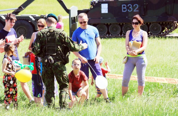 Joninių slėnyje jonaviečiai pasitiko vasarą