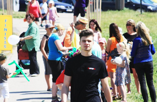 Joninių slėnyje jonaviečiai pasitiko vasarą