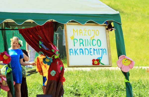 Joninių slėnyje jonaviečiai pasitiko vasarą