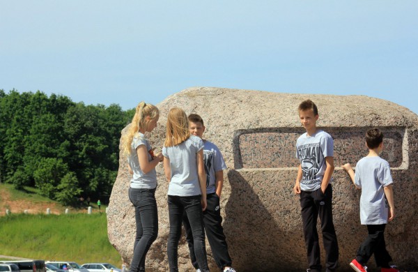 Joninių slėnyje jonaviečiai pasitiko vasarą