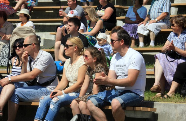 Joninių slėnyje jonaviečiai pasitiko vasarą