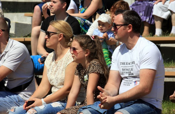 Joninių slėnyje jonaviečiai pasitiko vasarą