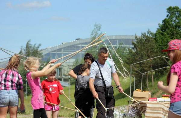 Joninių slėnyje jonaviečiai pasitiko vasarą