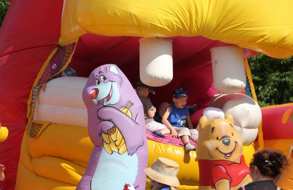 Joninių slėnyje jonaviečiai pasitiko vasarą