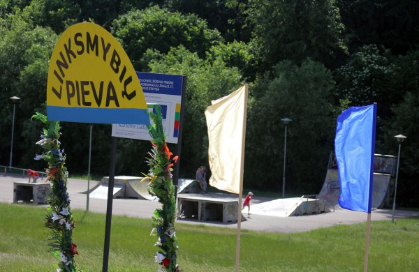 Joninių slėnyje jonaviečiai pasitiko vasarą