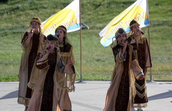 Joninių slėnyje jonaviečiai pasitiko vasarą