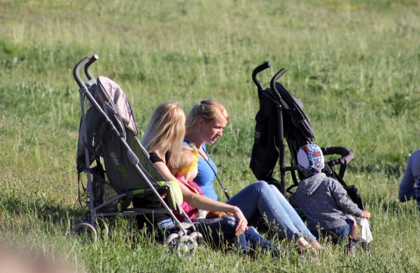 Joninių slėnyje jonaviečiai pasitiko vasarą
