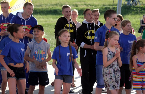 Joninių slėnyje jonaviečiai pasitiko vasarą