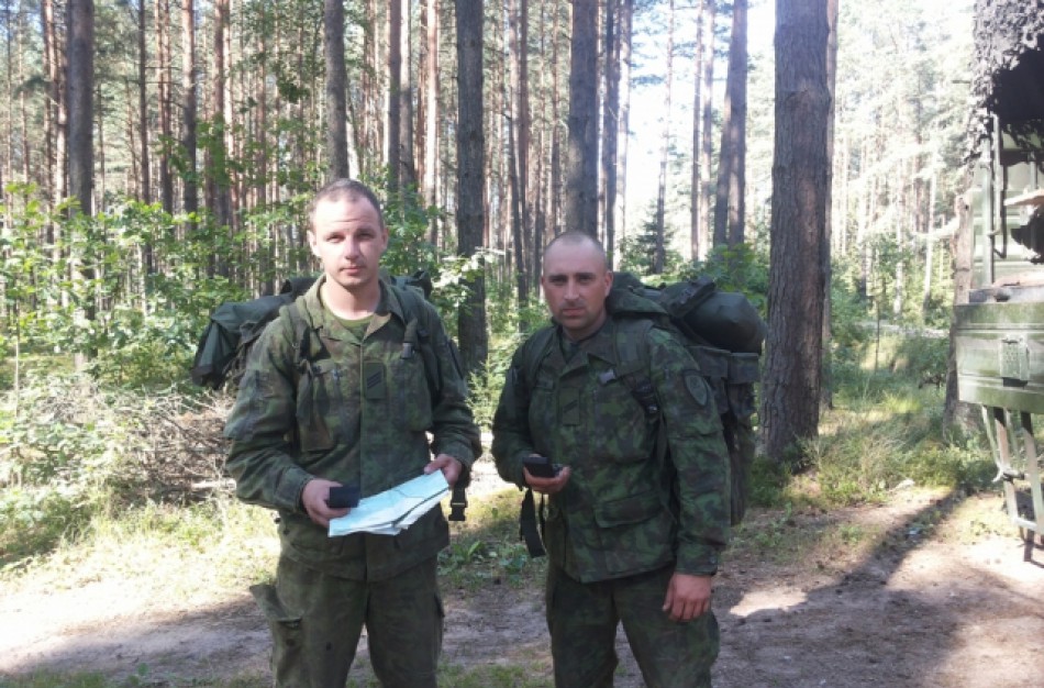 Algirdo bataliono kariai išgelbėjo tris paras miške klaidžiojusį senolį