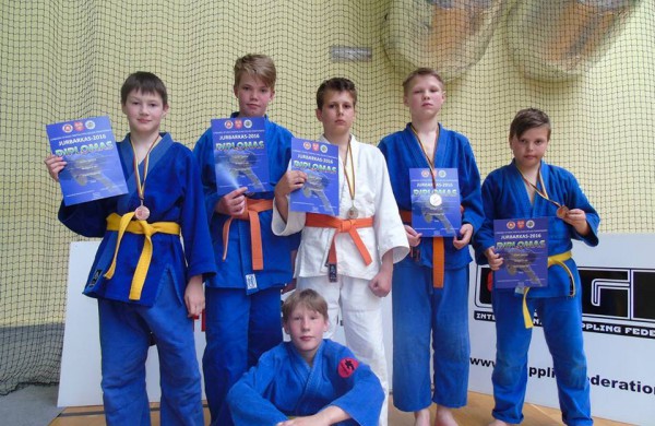 Jaunųjų dziudistų medalių gausa Jurbarke