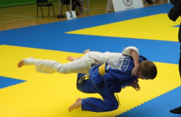 Jaunųjų dziudistų medalių gausa Jurbarke