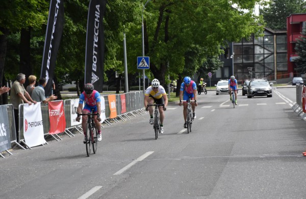 Solo pergalę Jonavoje pasiekęs D.Džervus tapo „Jonava Cycling Tour” lenktynių nugalėtoju