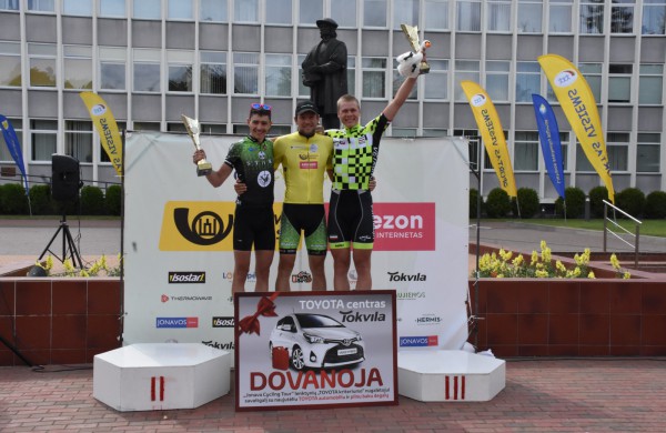 Solo pergalę Jonavoje pasiekęs D.Džervus tapo „Jonava Cycling Tour” lenktynių nugalėtoju