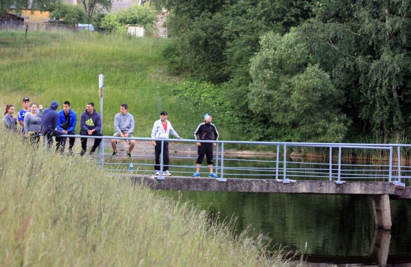 Šveicarijoje narai ieško galimai nuskendusio žmogaus
