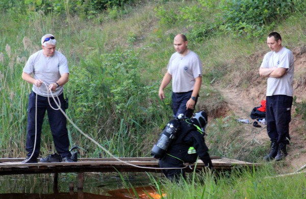 Šveicarijoje narai ieško galimai nuskendusio žmogaus