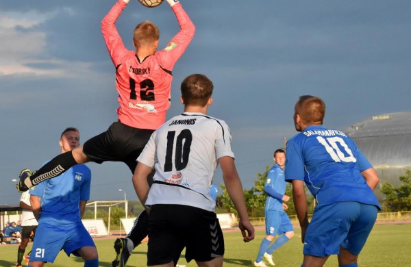 Kovingose rungtynėse – lentelės kaimynų lygiosios