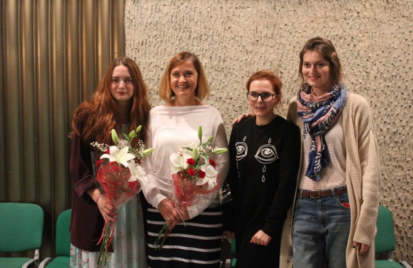 Kino festivalį „Sidabrinės gervės naktys“ Jonavoje sugadino kelios dešimtys jaunuolių