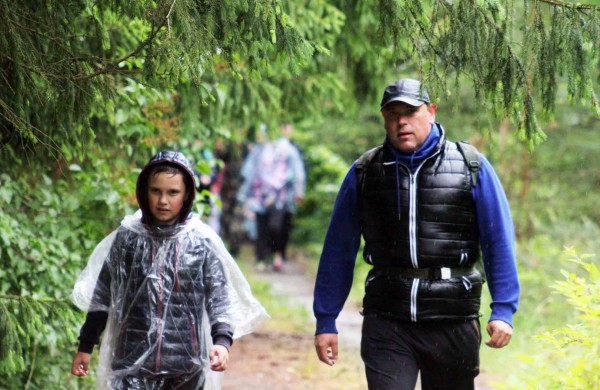 Apleistoje raketų bazėje žygeiviai ieškojo istorijos pėdsakų 