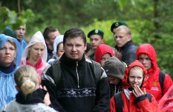 Apleistoje raketų bazėje žygeiviai ieškojo istorijos pėdsakų 
